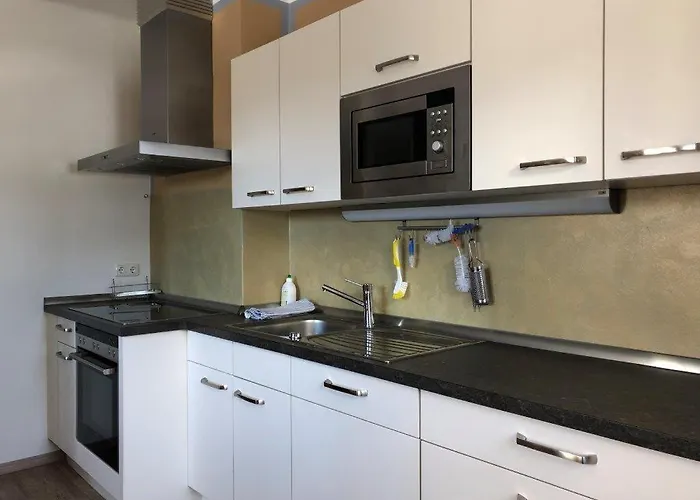 度假居 House Spanner *