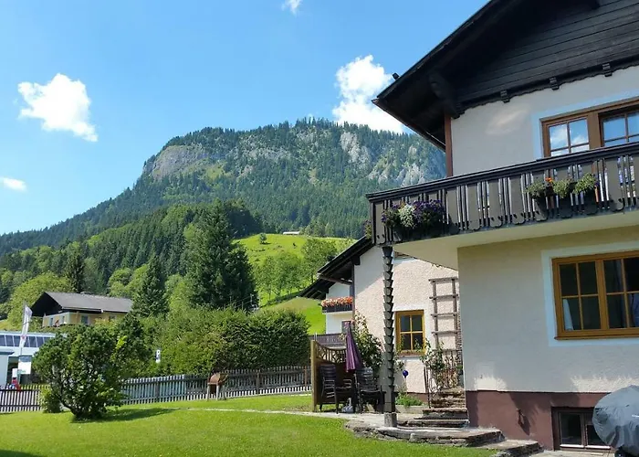 House Spanner 度假居 *